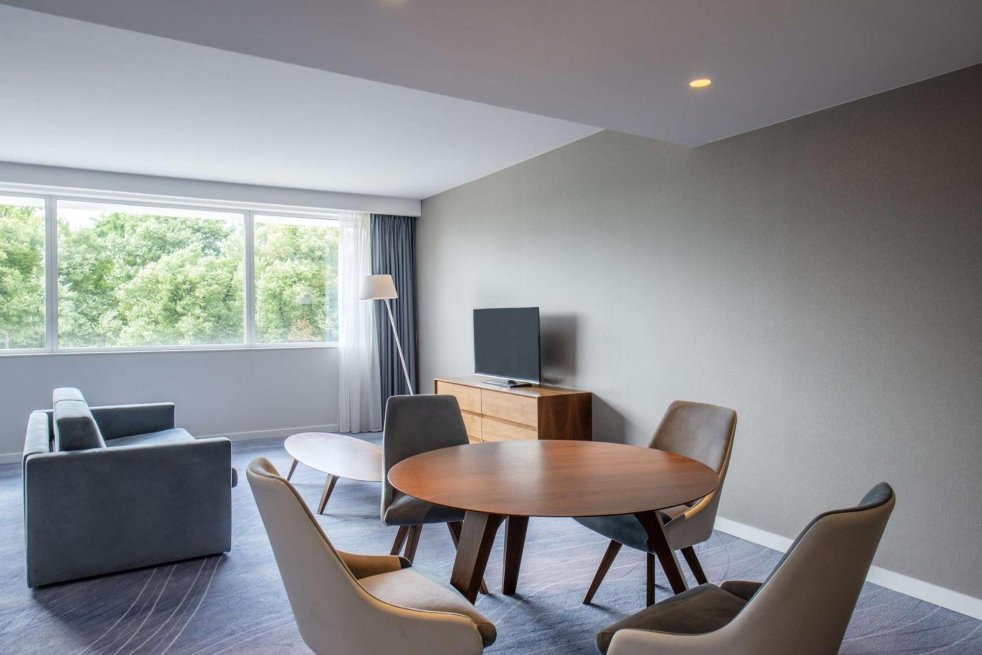 Doubletree By Hilton Breslau
